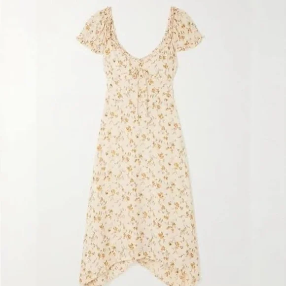 Reformation Maebry Dress
Color: Julius Size 6 New without tags $248 - Picture 5 of 15